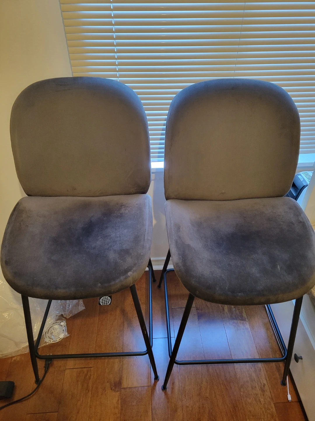 Grey Bar Stools - Set of 2 - photo 3