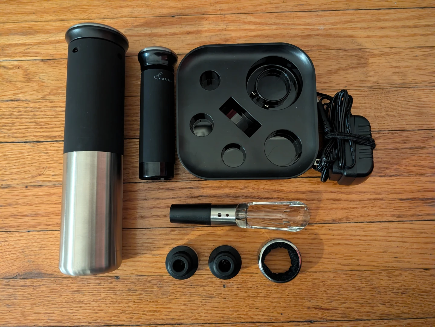 NEW Rabbit Electric Wine Opener Set - photo 2
