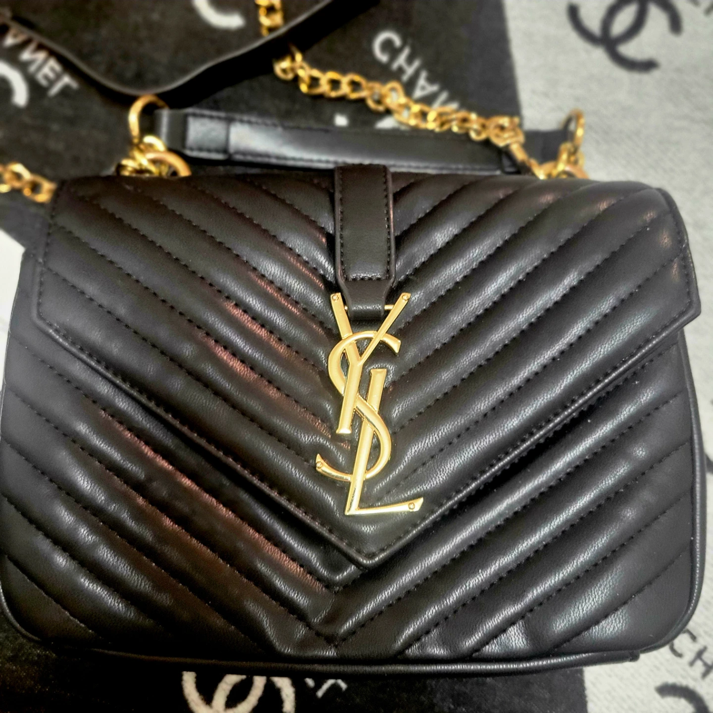 Black Leather Crossbody Bag - photo 3