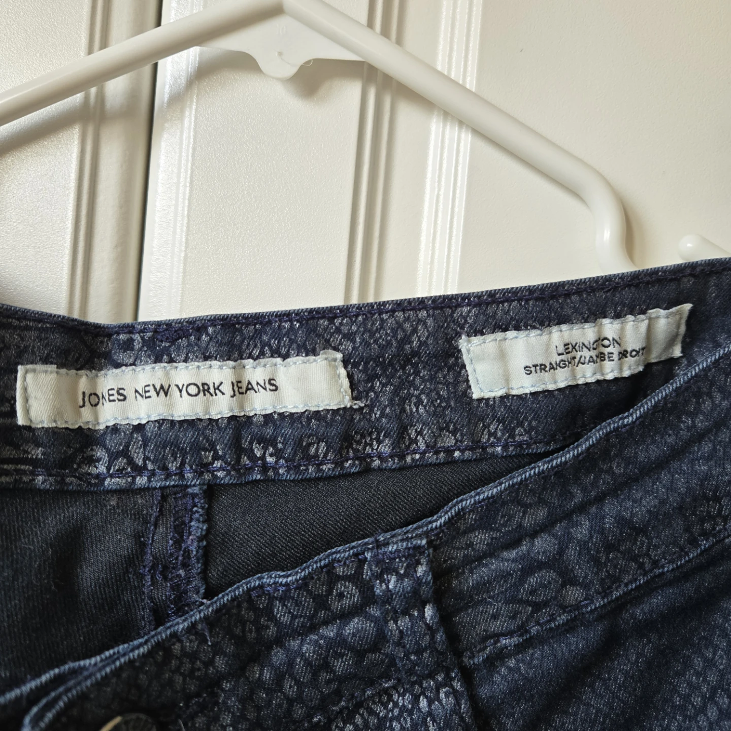 Jones New York Jeans Missy Straight Leg Size 4 - photo 3