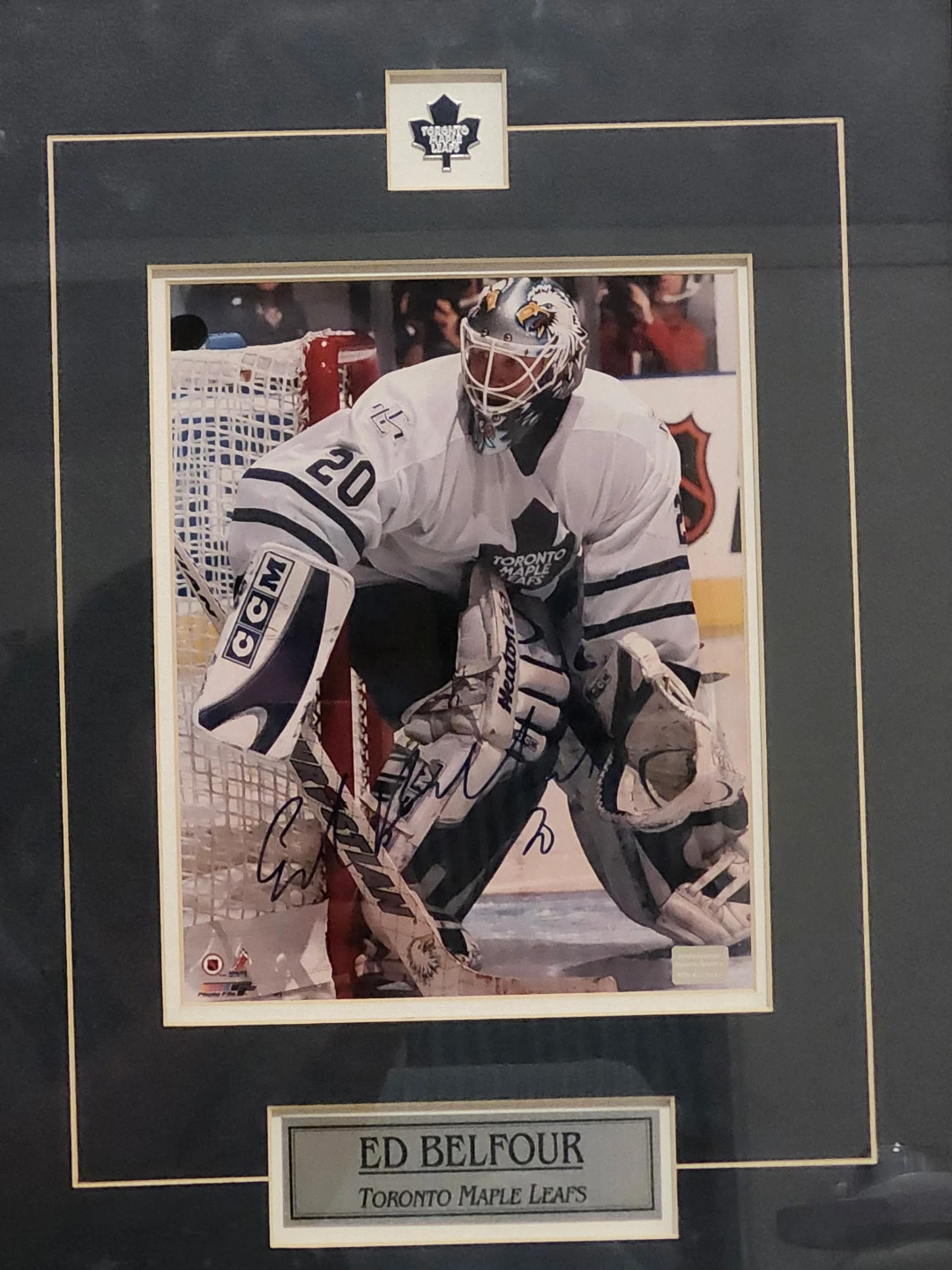 Ed Belfour Autographed Framed Photo - Maple Leafs - photo 2