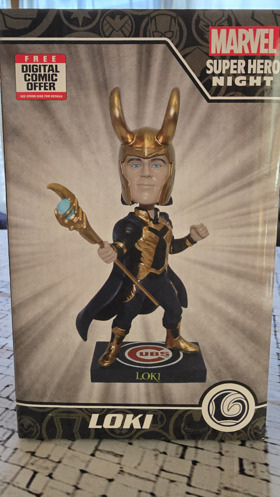 Marvel Loki Bobblehead - photo 3