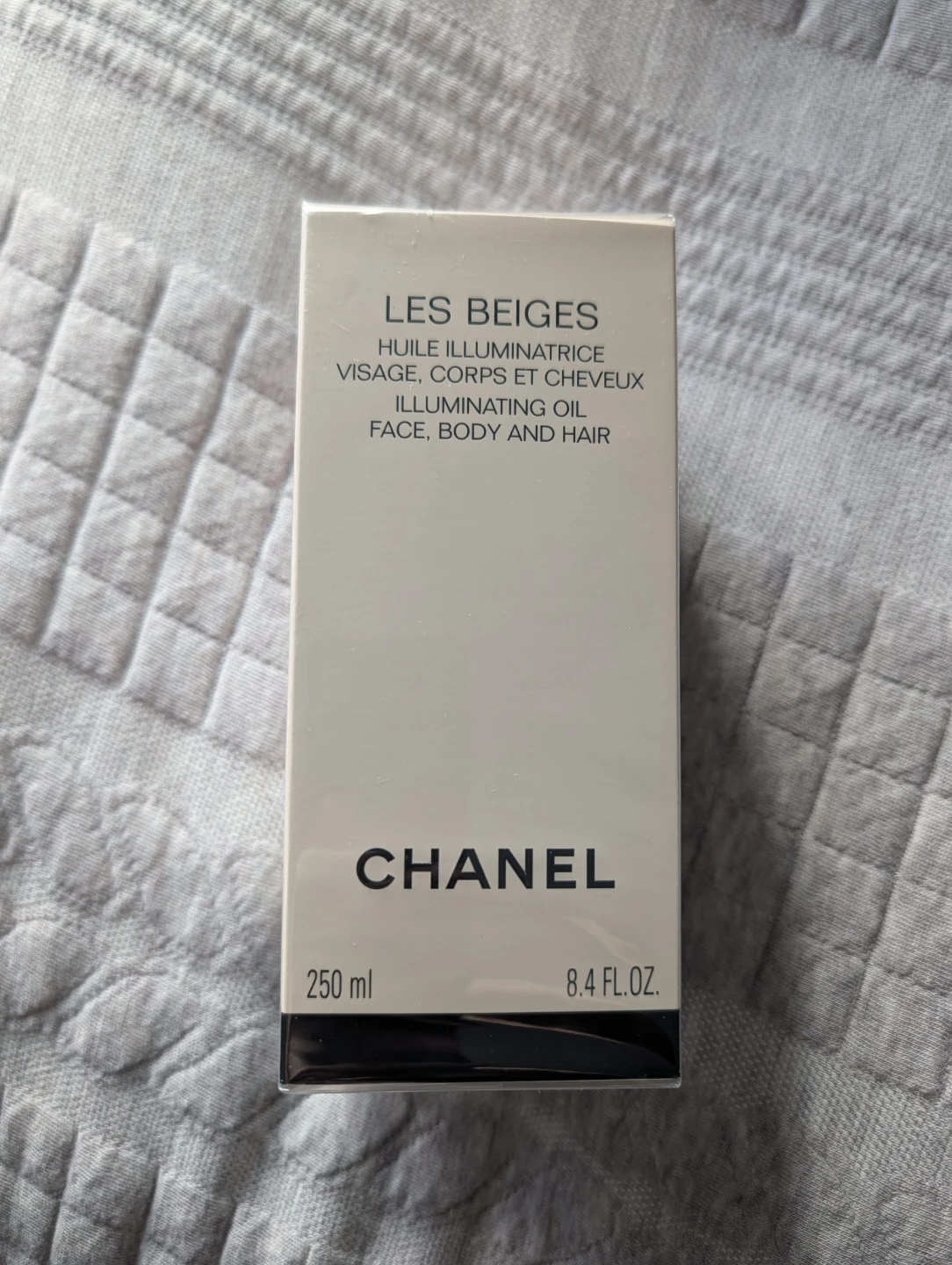 Chanel illuminating oil for face body and hair