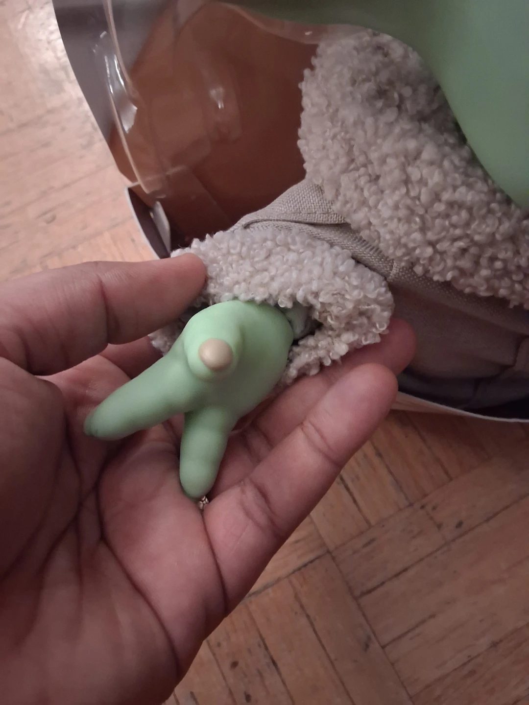 Star Wars The Mandalorian The Child "Baby Yoda" Toy - photo 3