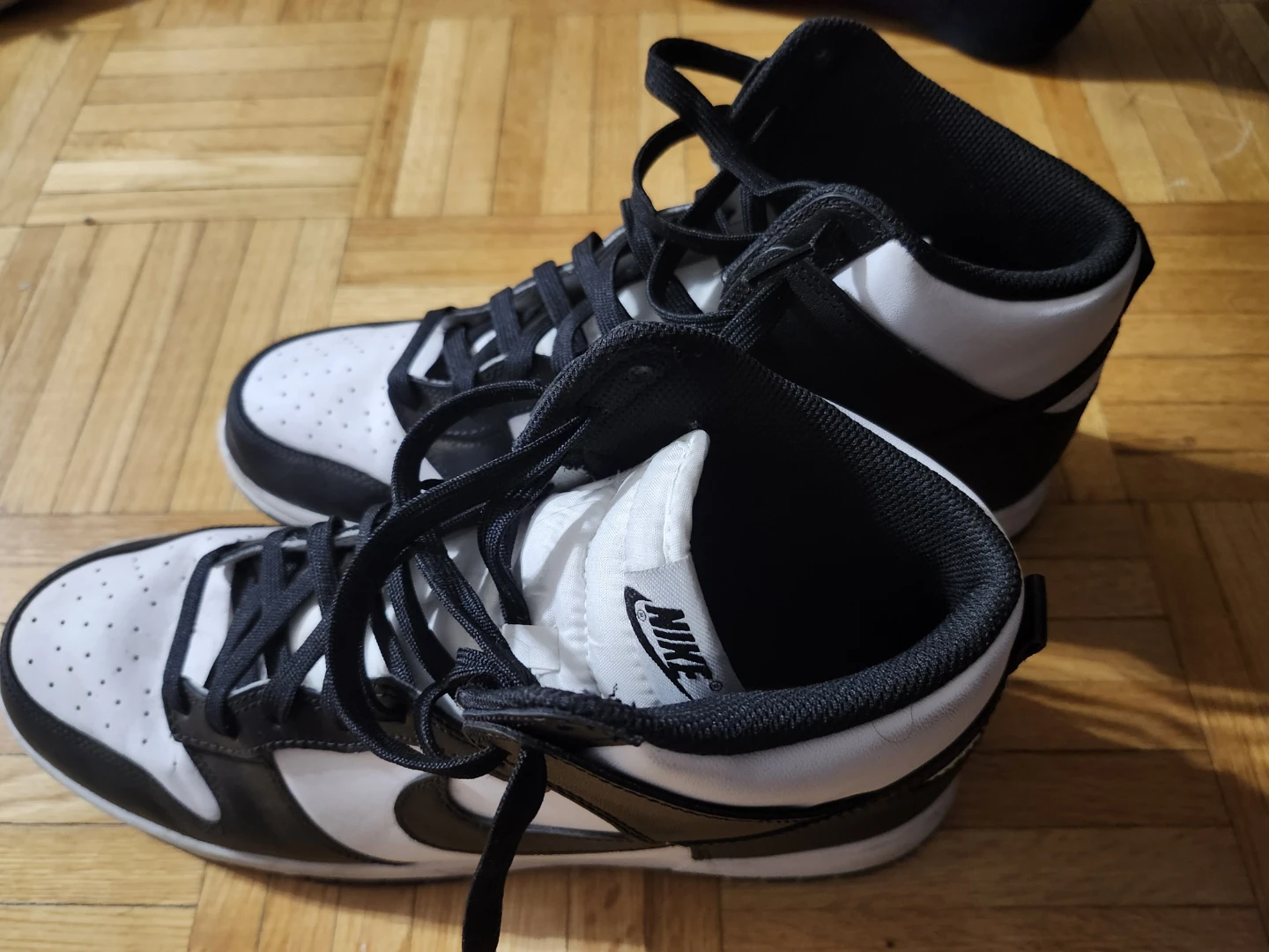 Nike Dunk High Top Sneakers 11.5 us - photo 4