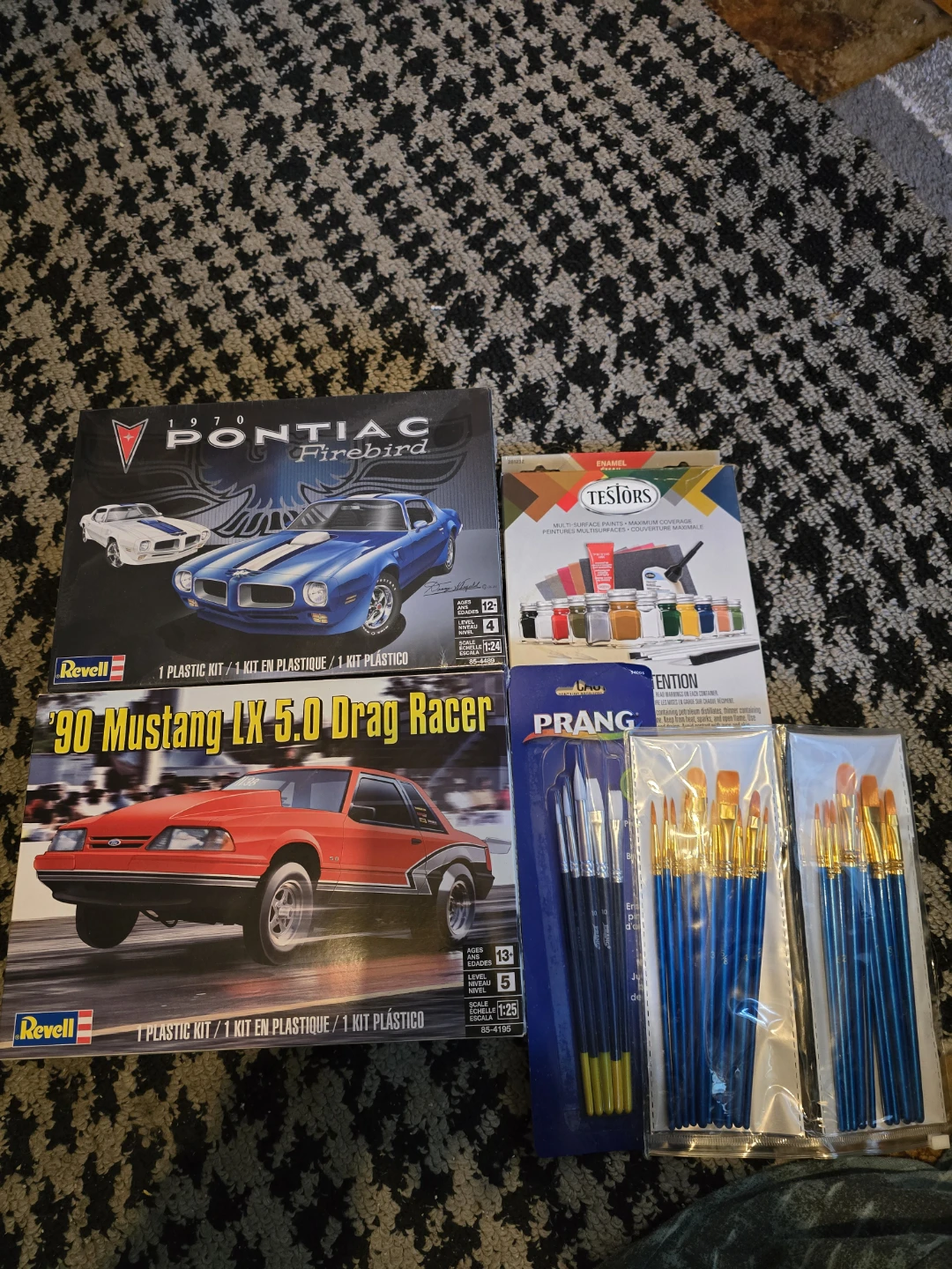 Revell 1970 Pontiac Firebird & '90 Mustang LX 5.0 Model Kits