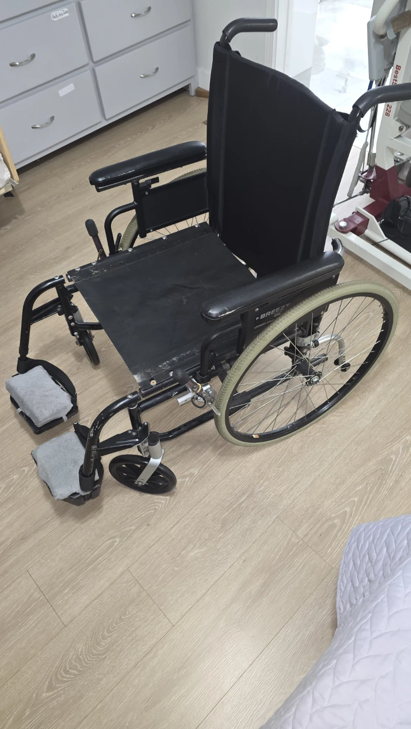 Breezy Wheelchair - photo 4