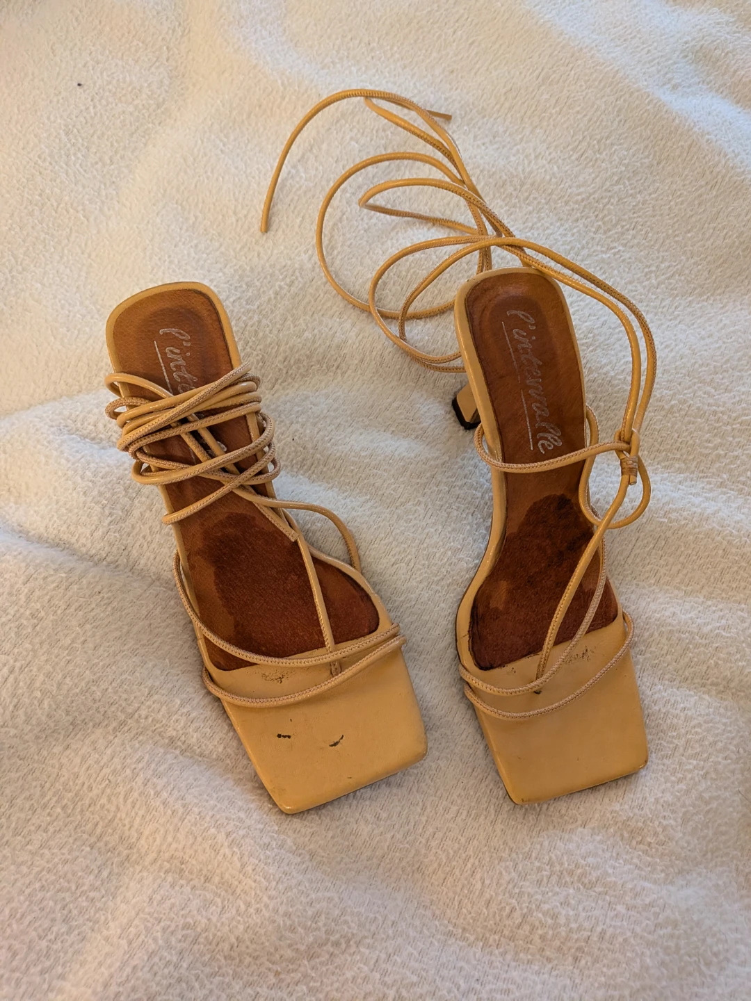 L'Intervalle Wrap/tie up sandal heels