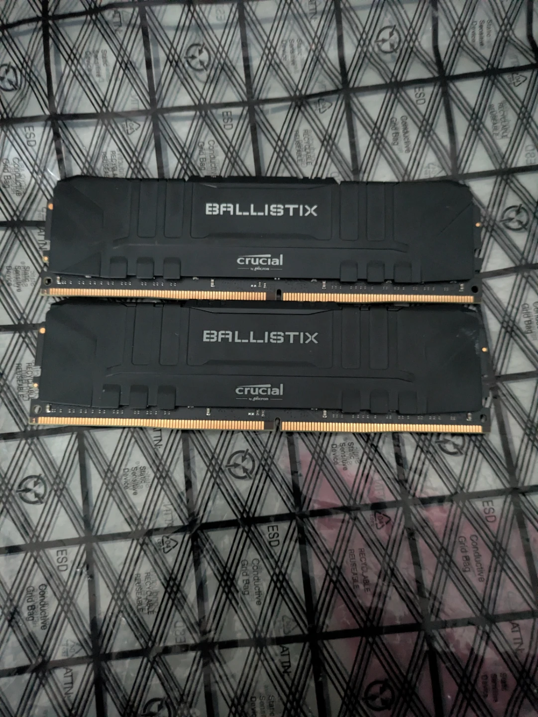 32GB (2×16GB) DDR4-3200 RAM Kit $165 - photo 2