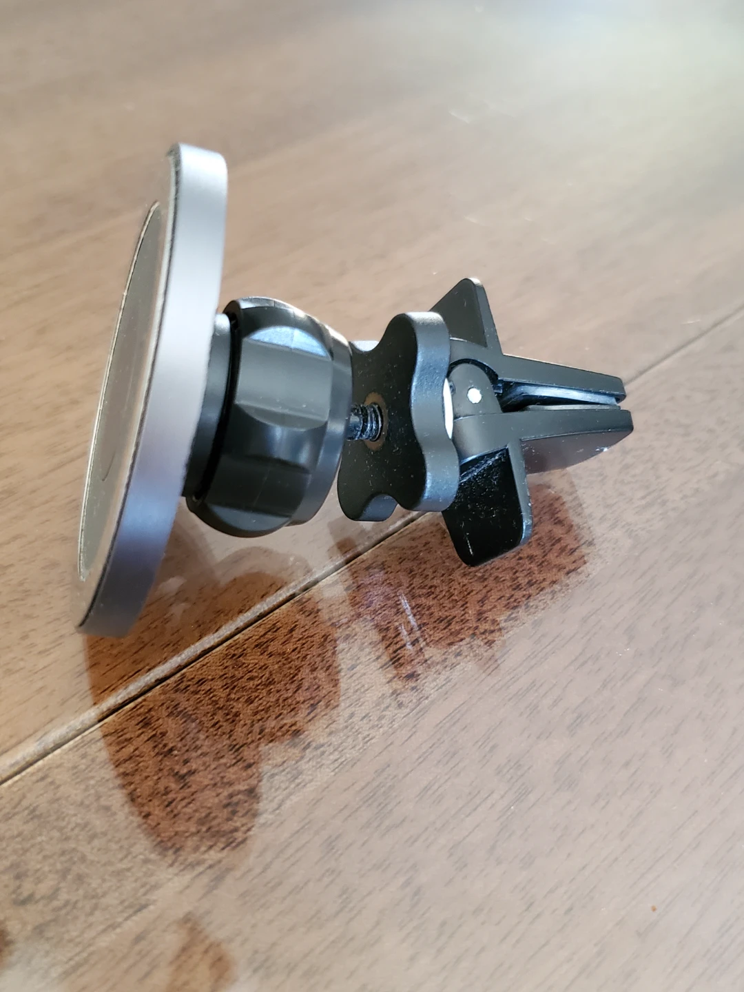 Magnetic Car Air Vent Phone Mount - photo 4