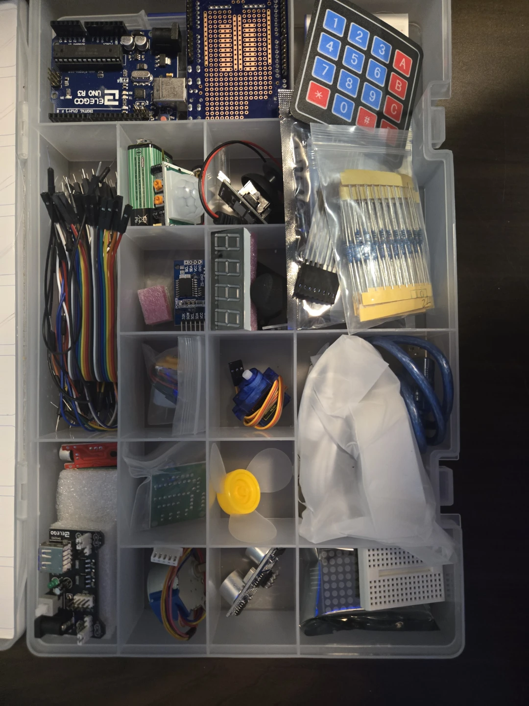 Robotics Project Starter Kit + Spare Parts - photo 3