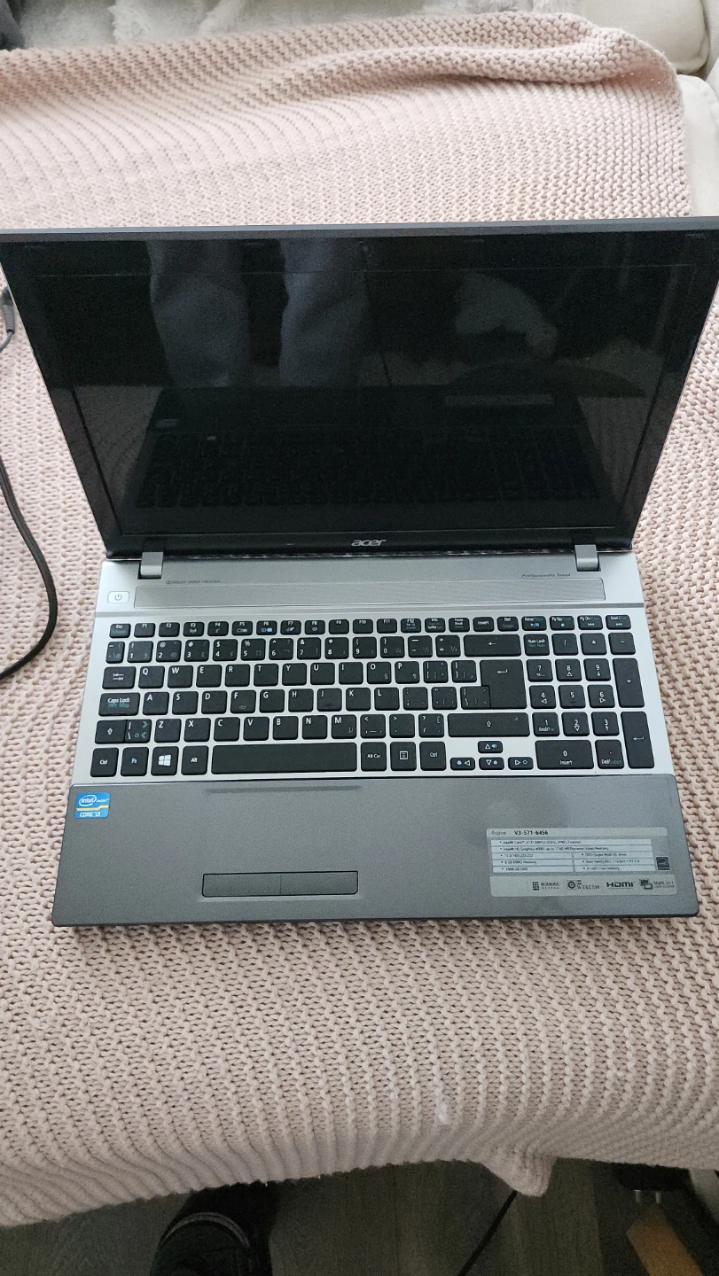 Acer Aspire V3-571-6456 Laptop - As Is/For Parts 🥕