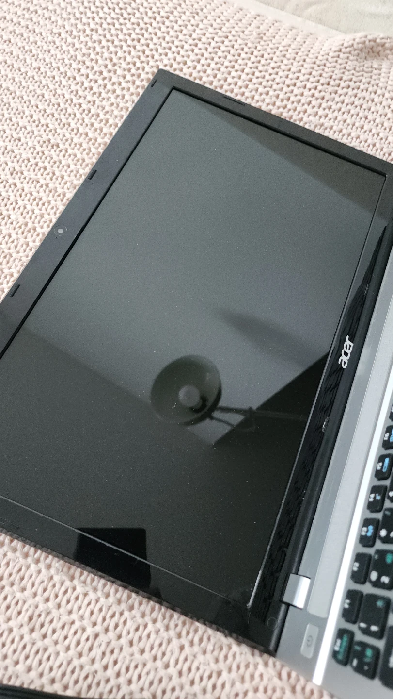 Acer Aspire V3-571-6456 Laptop - As Is/For Parts 🥕 - photo 5