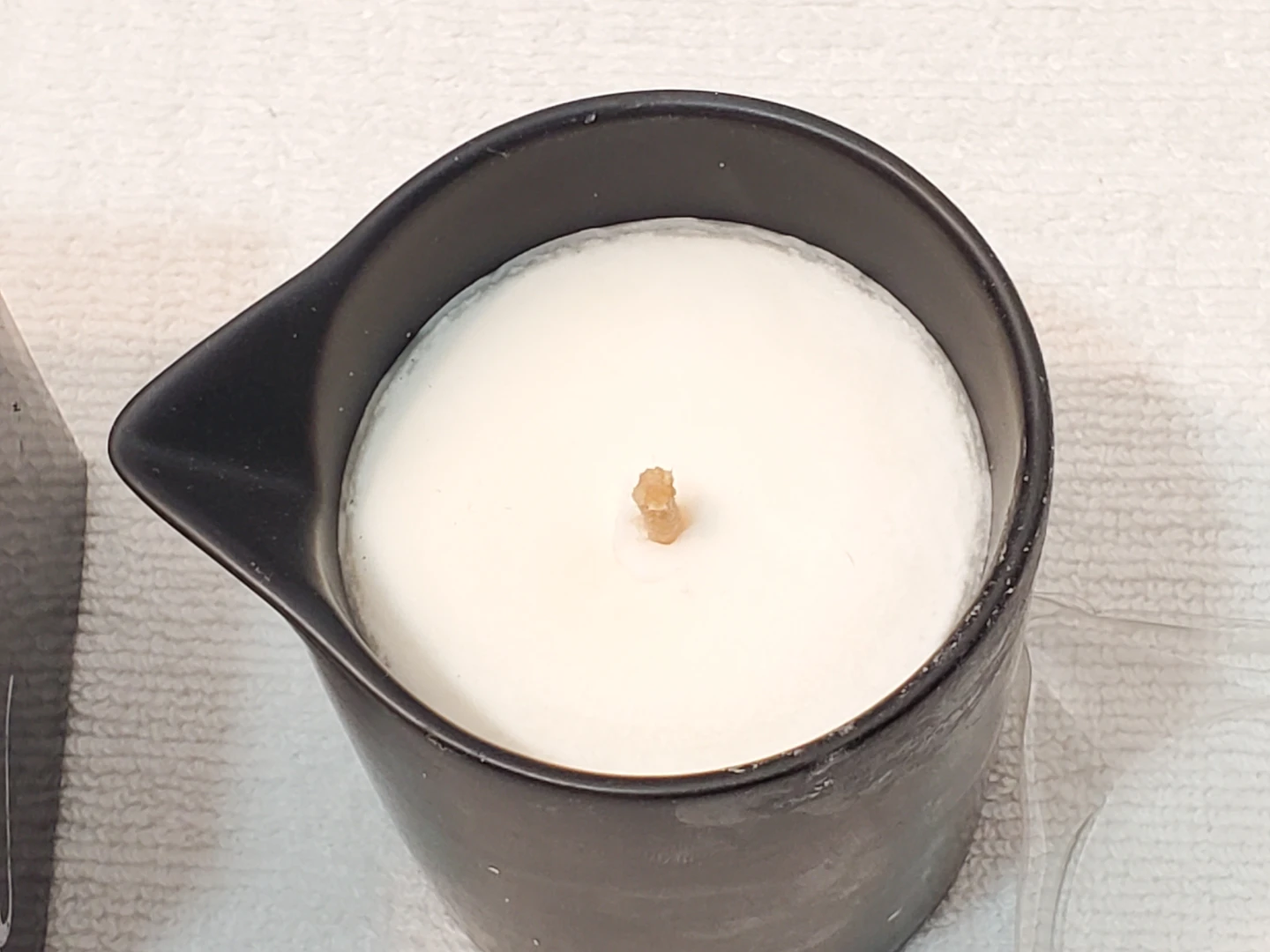 Burning Desire Soy Massage Oil Candle by Pure Romance New Box - photo 4