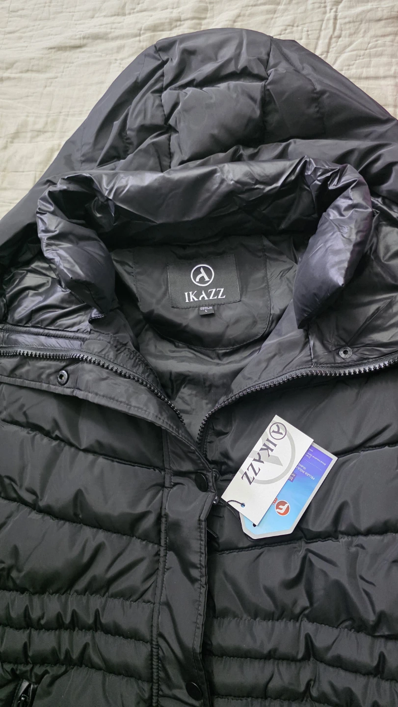 IKAZZ Women's Puffer Coat.  Size L