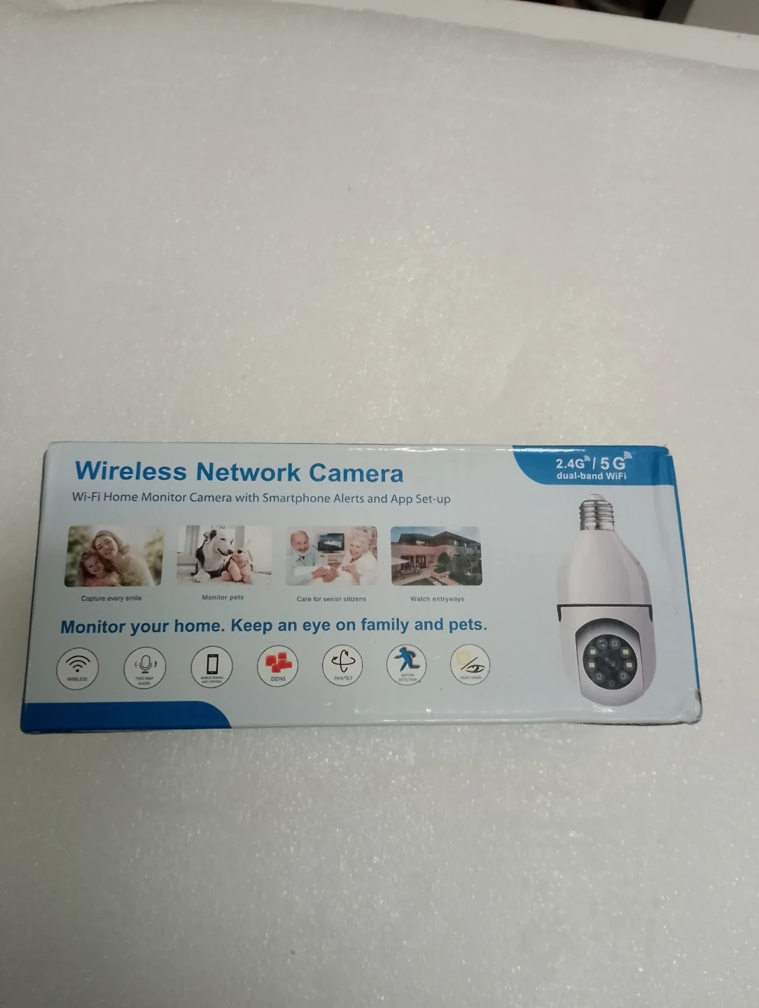 BNIB!!! Wireless Network Camera with Smartphone Alerts - photo 3