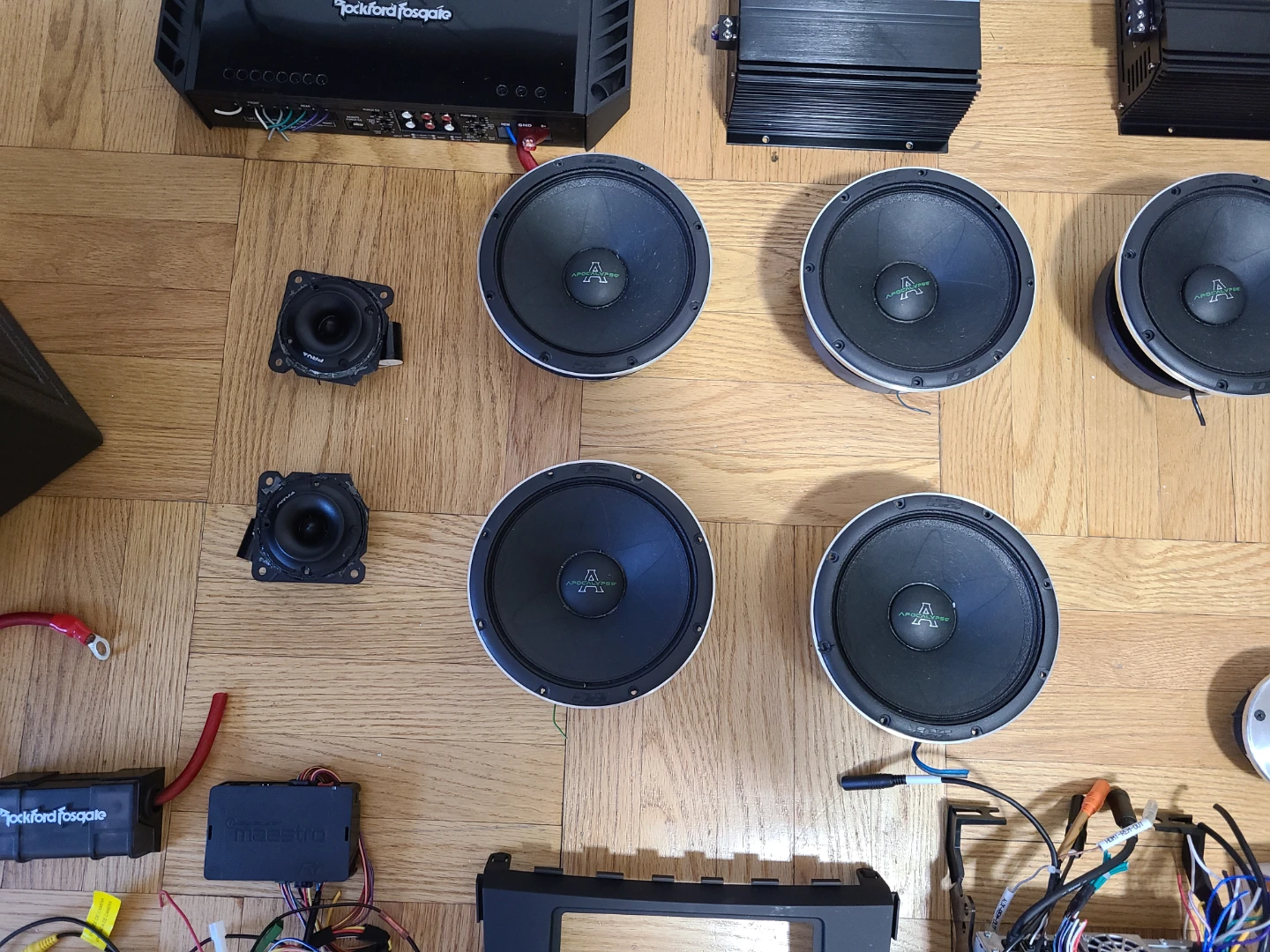 Car Audio System - Alpine, Rockford Fosgate, Q Bomb - photo 5