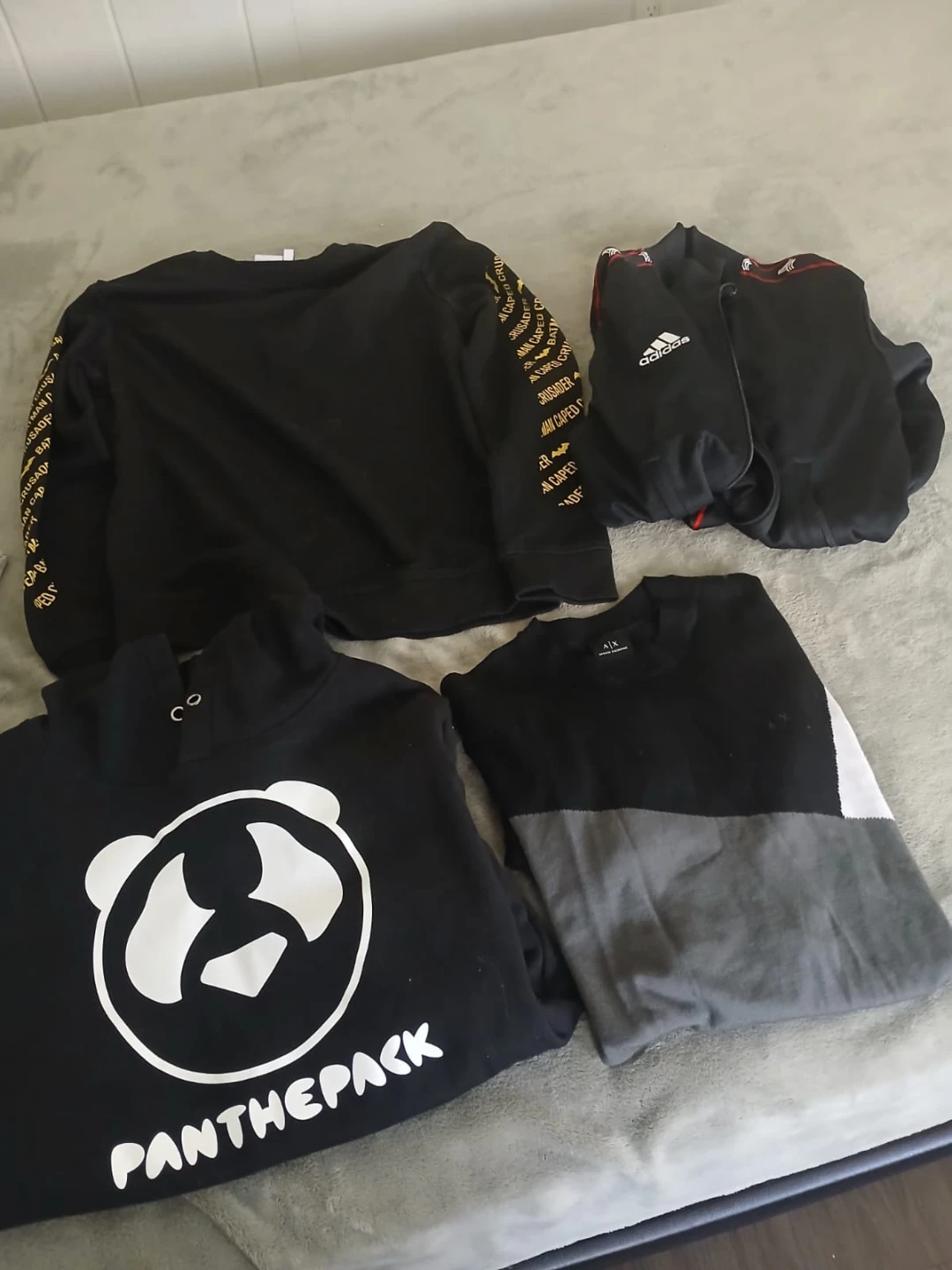 Bundle of 4 tops: hoodie, sweatshirt, jacket - photo 3