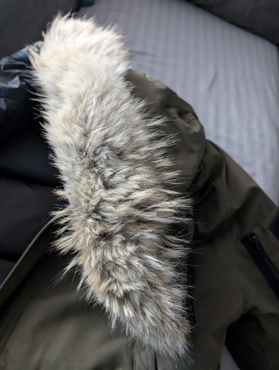 Canada Goose Expedition Parka - Men's Size S - photo 4