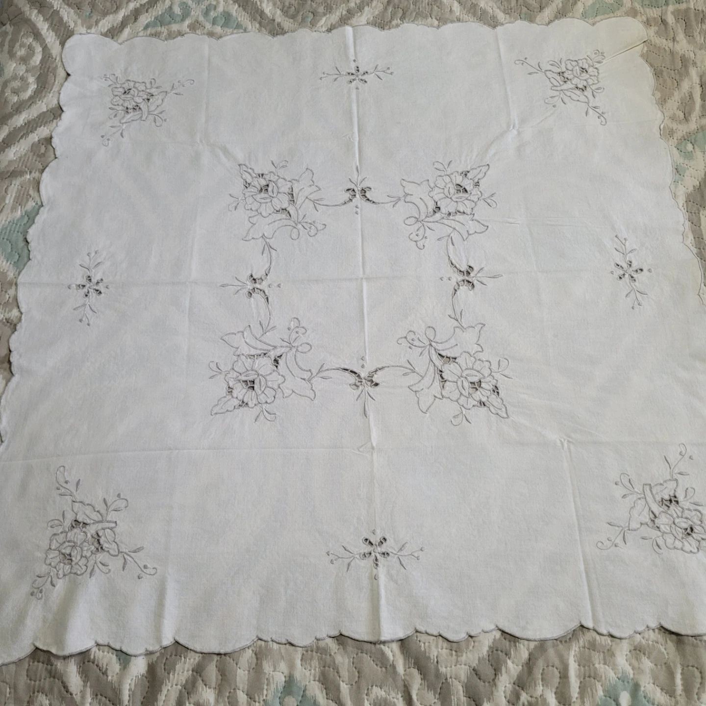 Beautiful 30" x 30" Handmade Table Linen with Embroidery - photo 2
