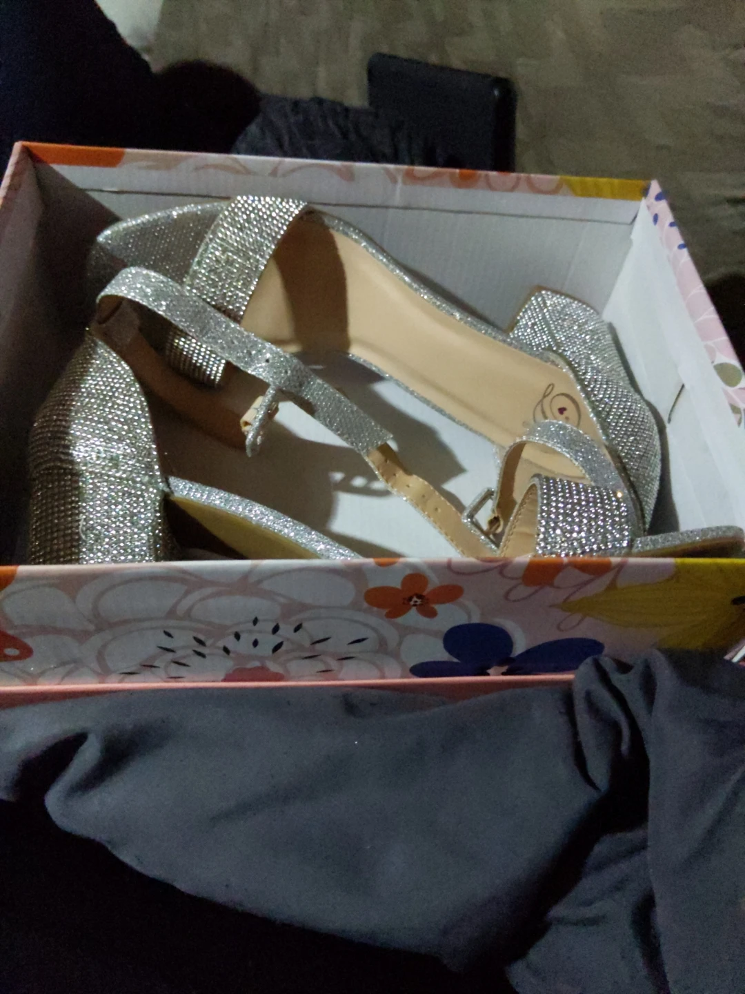 Sparkly Silver Heeled Sandals Size 9 - photo 2