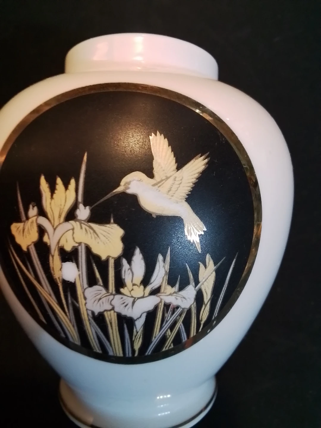 Abbott Japan Vase with Hummingbird Design