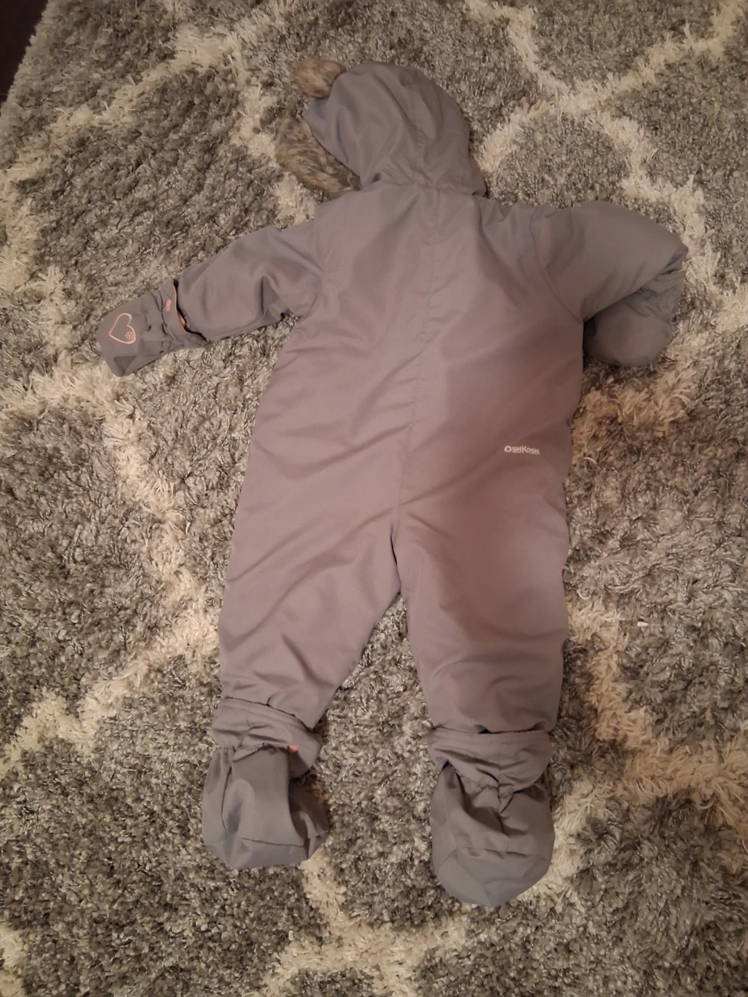OshKosh B'gosh Grey Snowsuit - Size 18M - photo 3