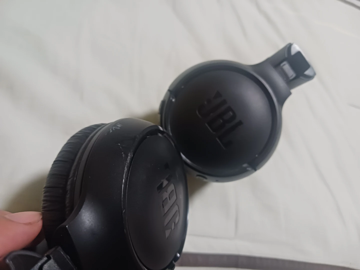 JBL Headphones - Black