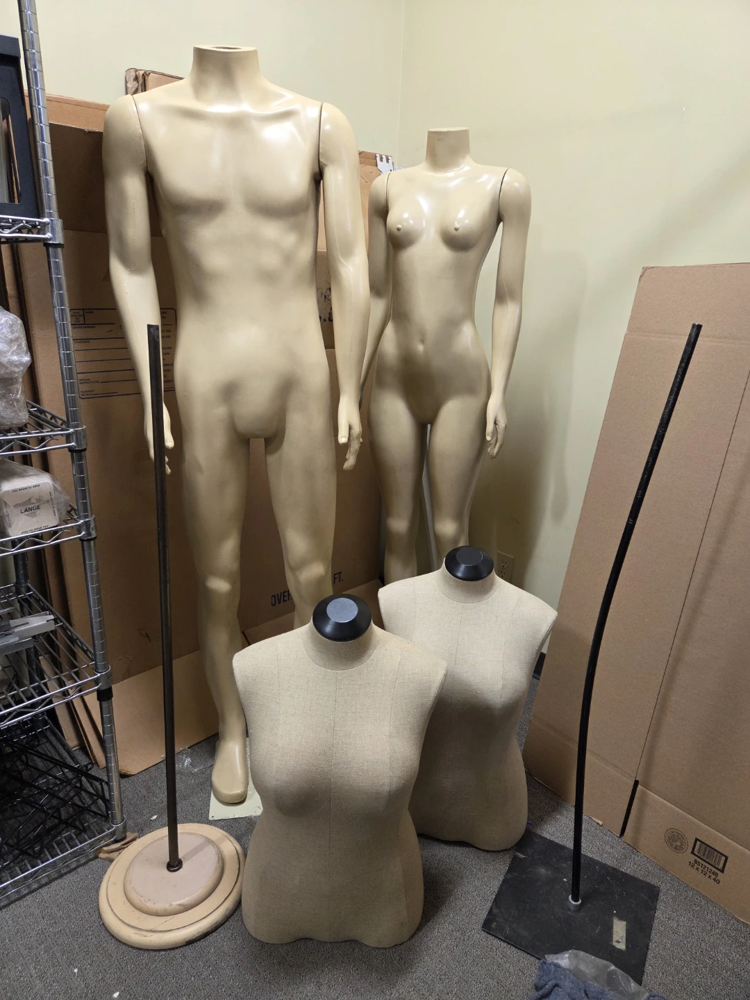 Display manequinns LOT of 3 pieces used