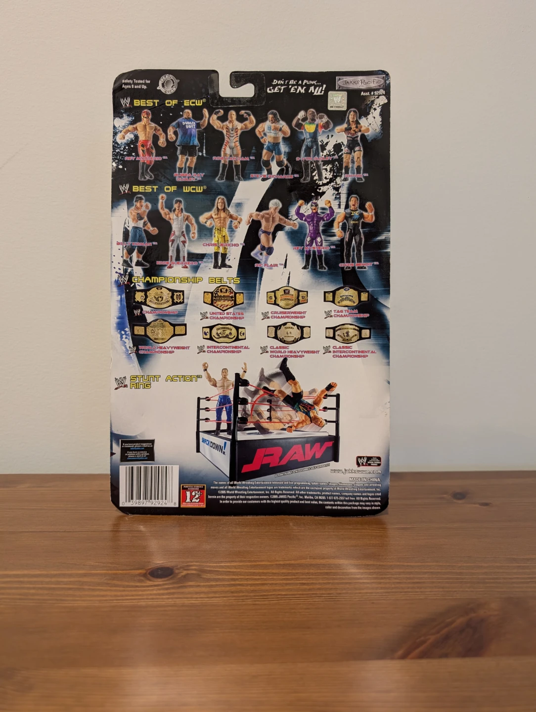 Eddie Guerrero WCW Action Figure - photo 2
