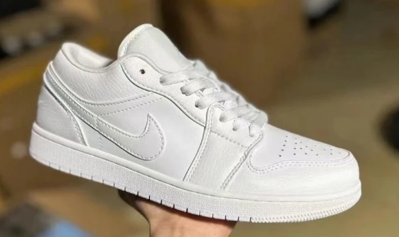 Nike Air Jordan 1 Low White