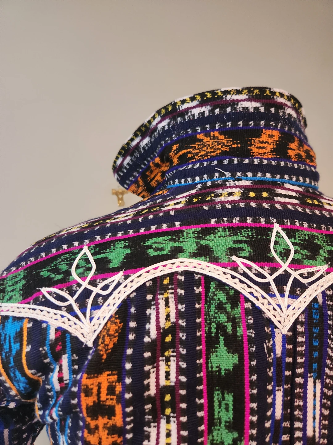 Vintage men's hand woven jacket from solola Guatemala, - photo 4