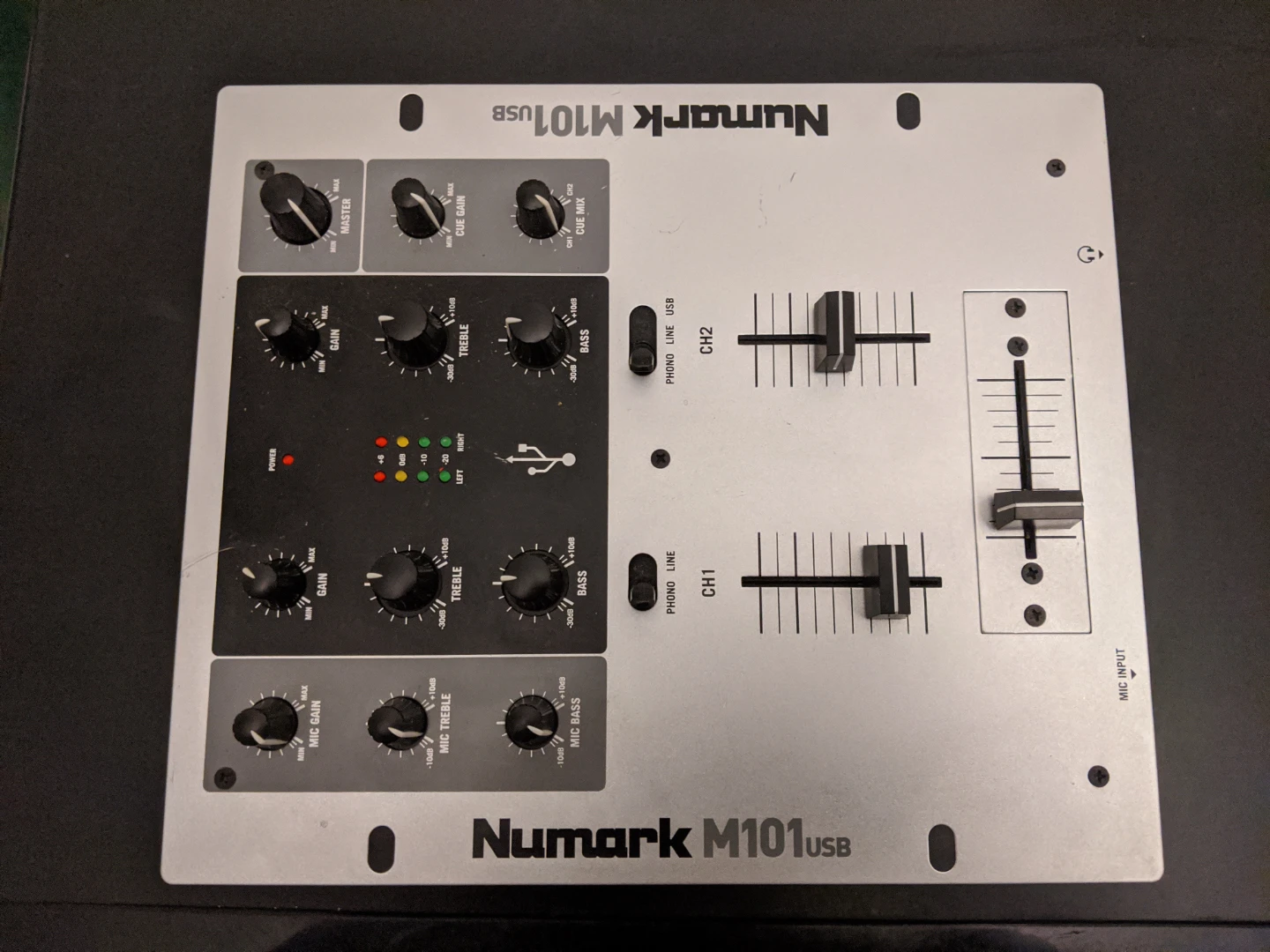 DJ Mixer Numark M101usb (2 channel)