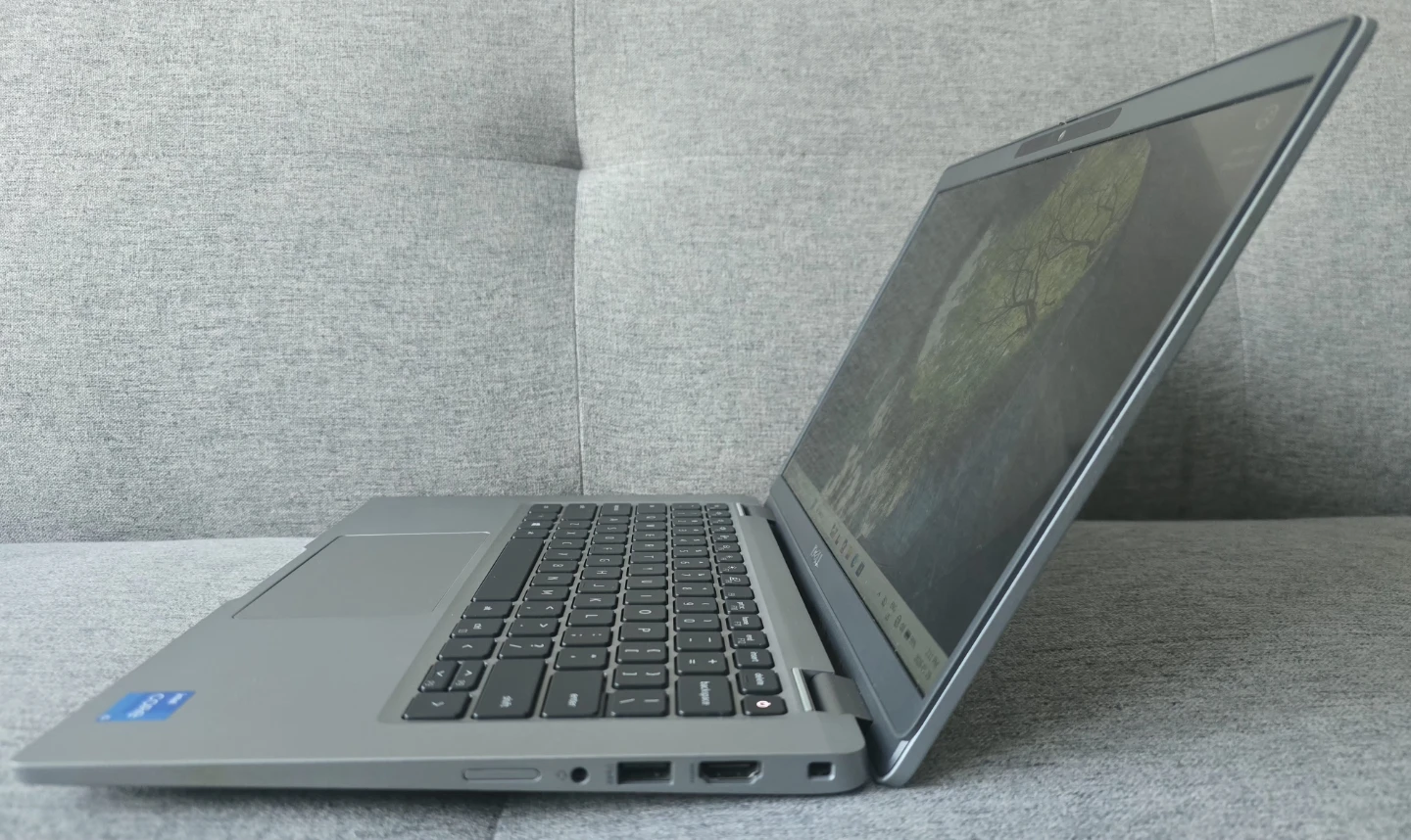 Dell Latitude 5320 Laptop + touchscreen - 256gb - 16Gb R- Win11 - photo 2