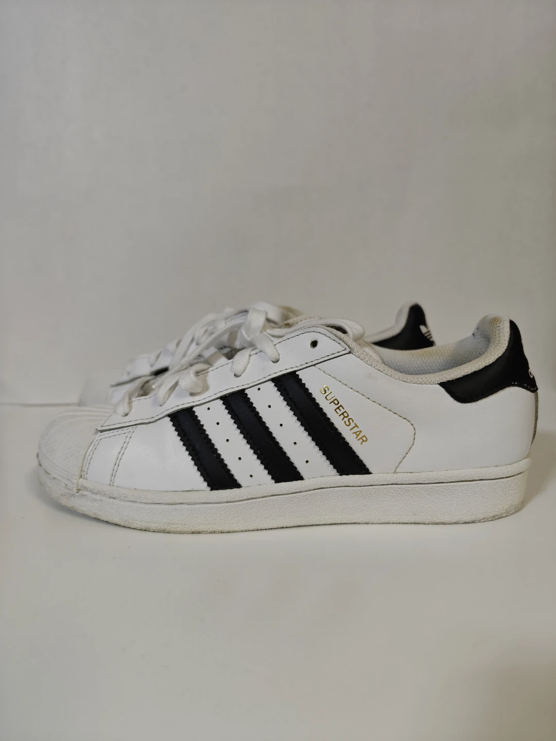 Adidas Superstar Original 2016 Women Size US 6.5