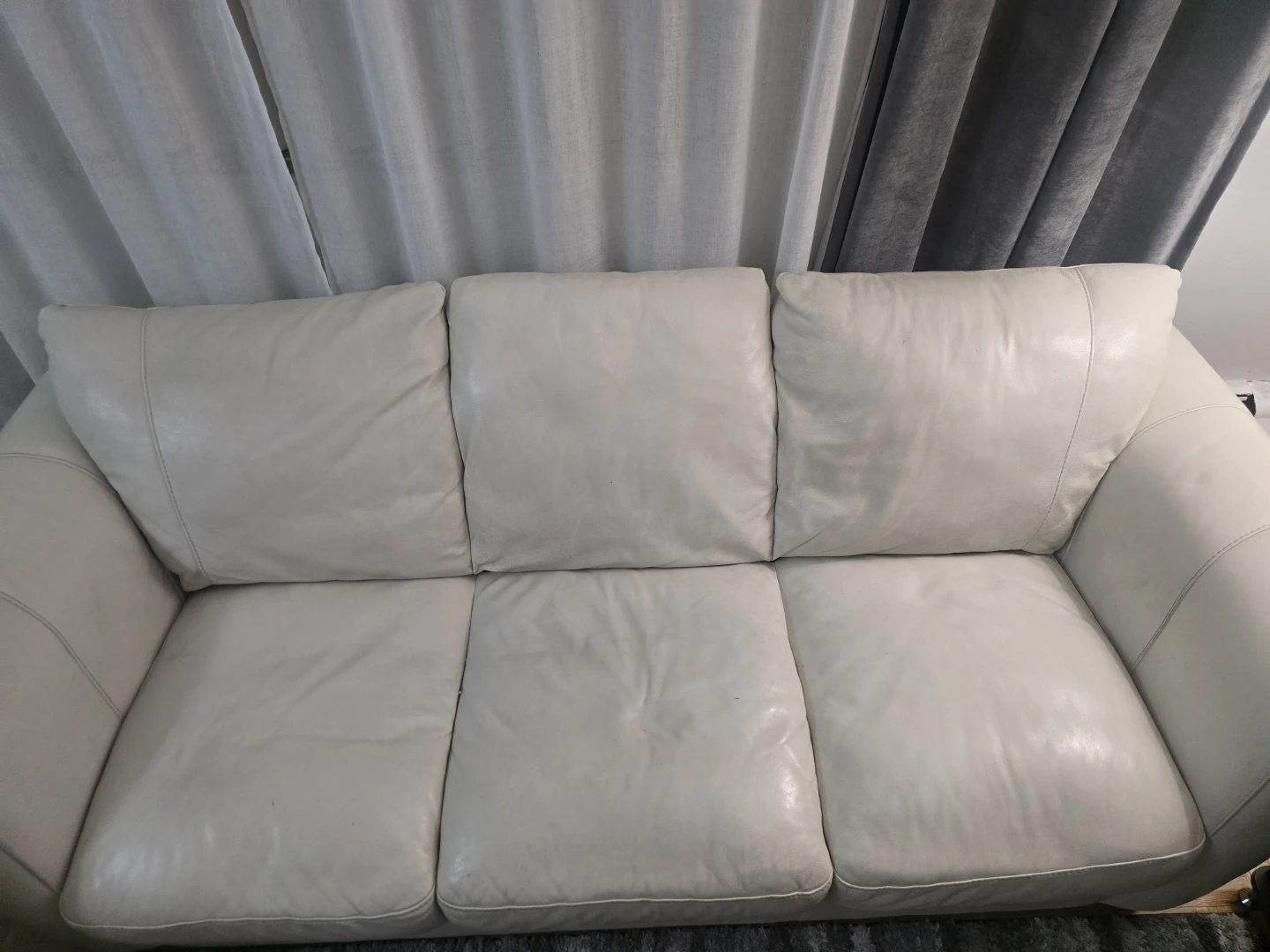 Cream Italian Leather Sofa and Loveseat Set
