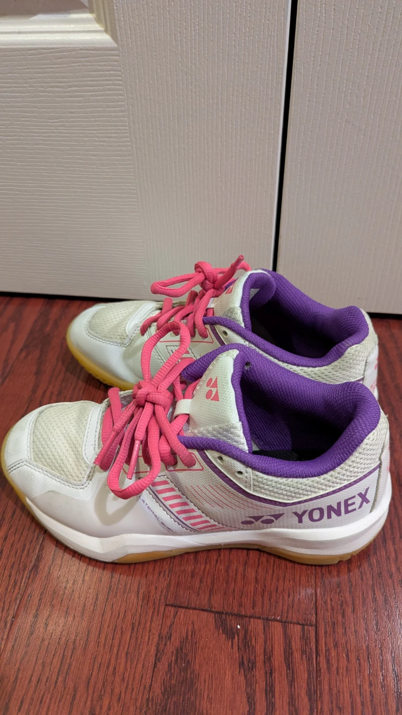 Yonex Strider Flow Badminton Shoes - photo 2