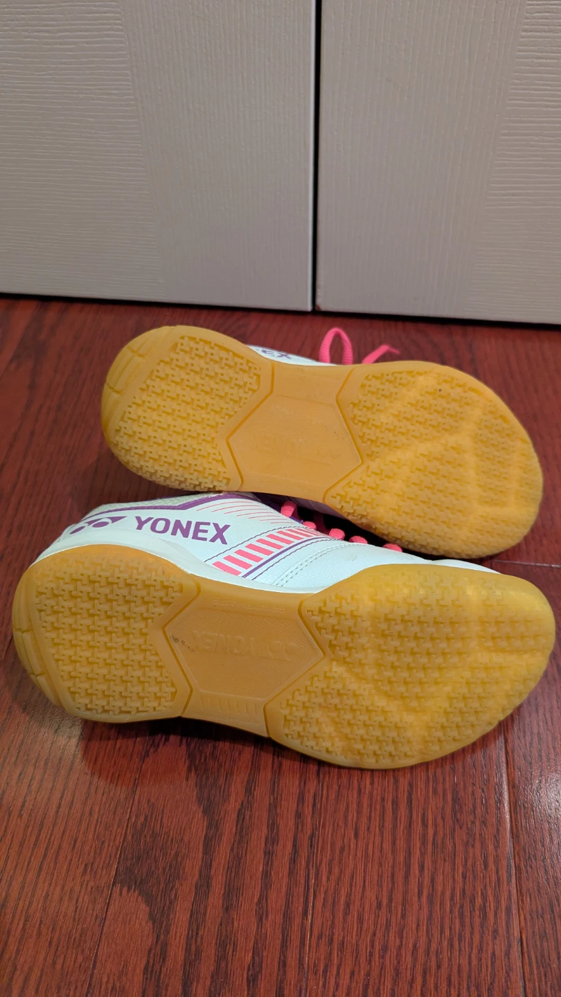 Yonex Strider Flow Badminton Shoes - photo 4