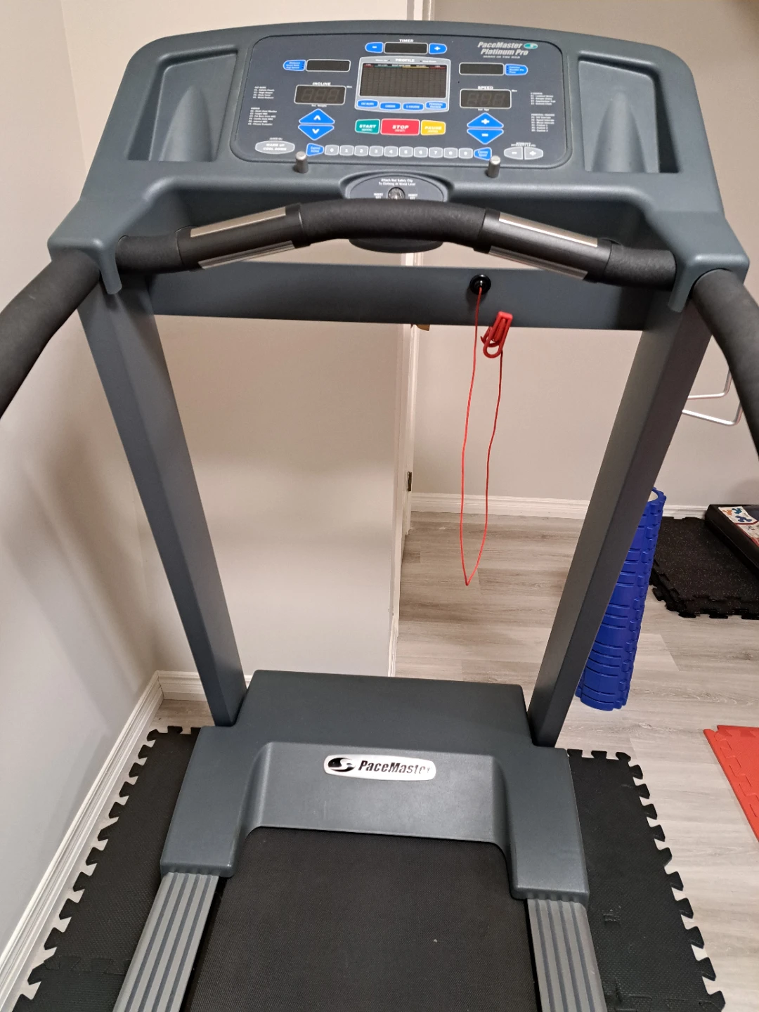 PaceMaster Platinum Pro Treadmill - photo 3