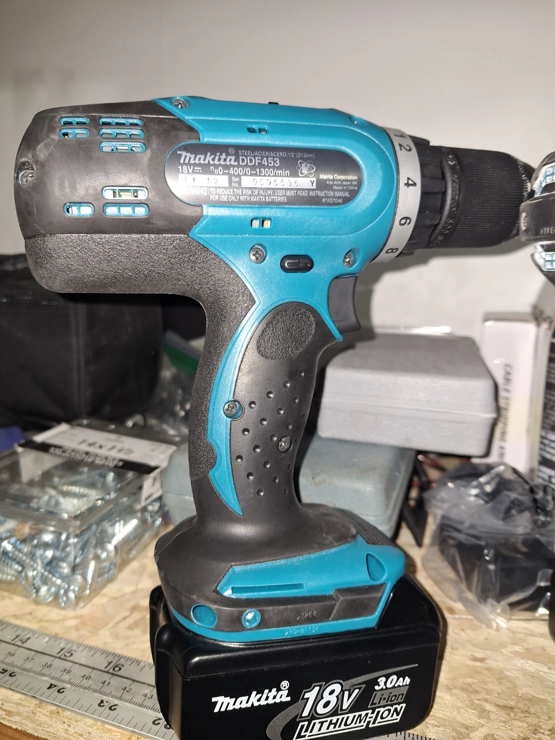 Makita Drill DDF453 & DHP482 & Charger DC18WC - photo 2