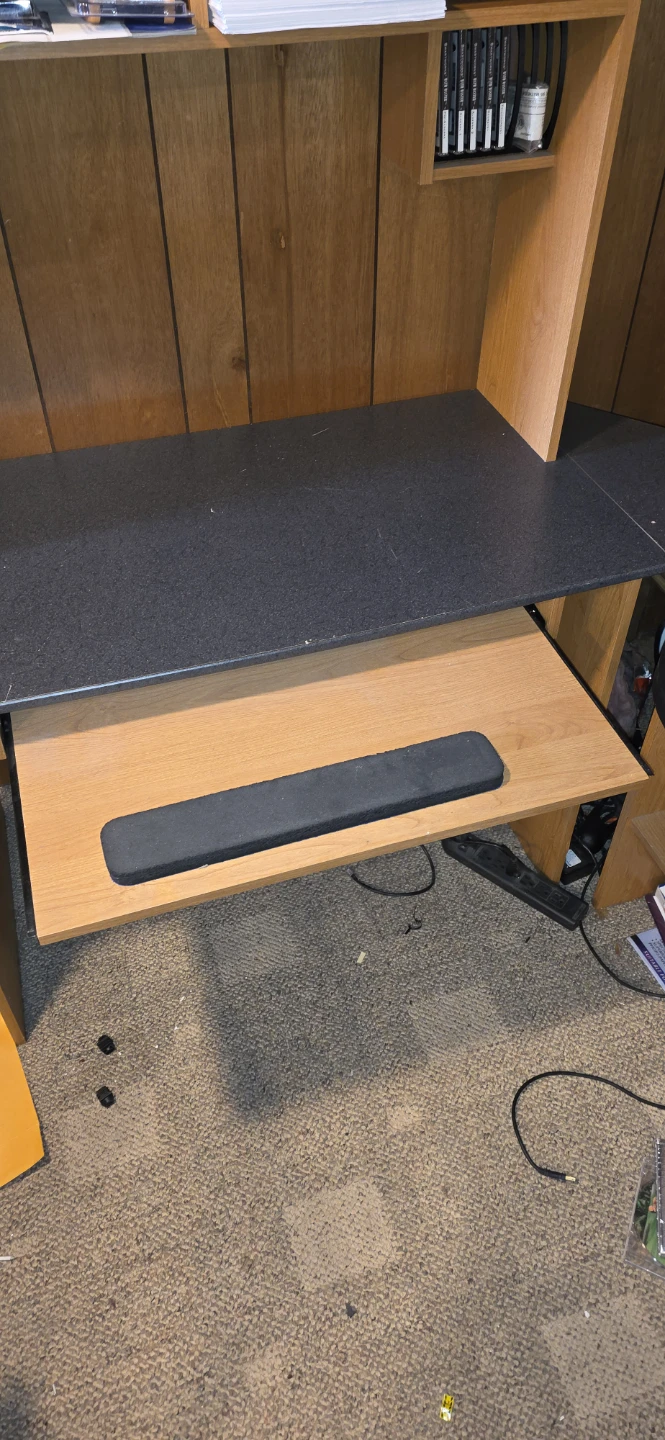 L-Shaped Corner Computer Desk with Keyboard Tray