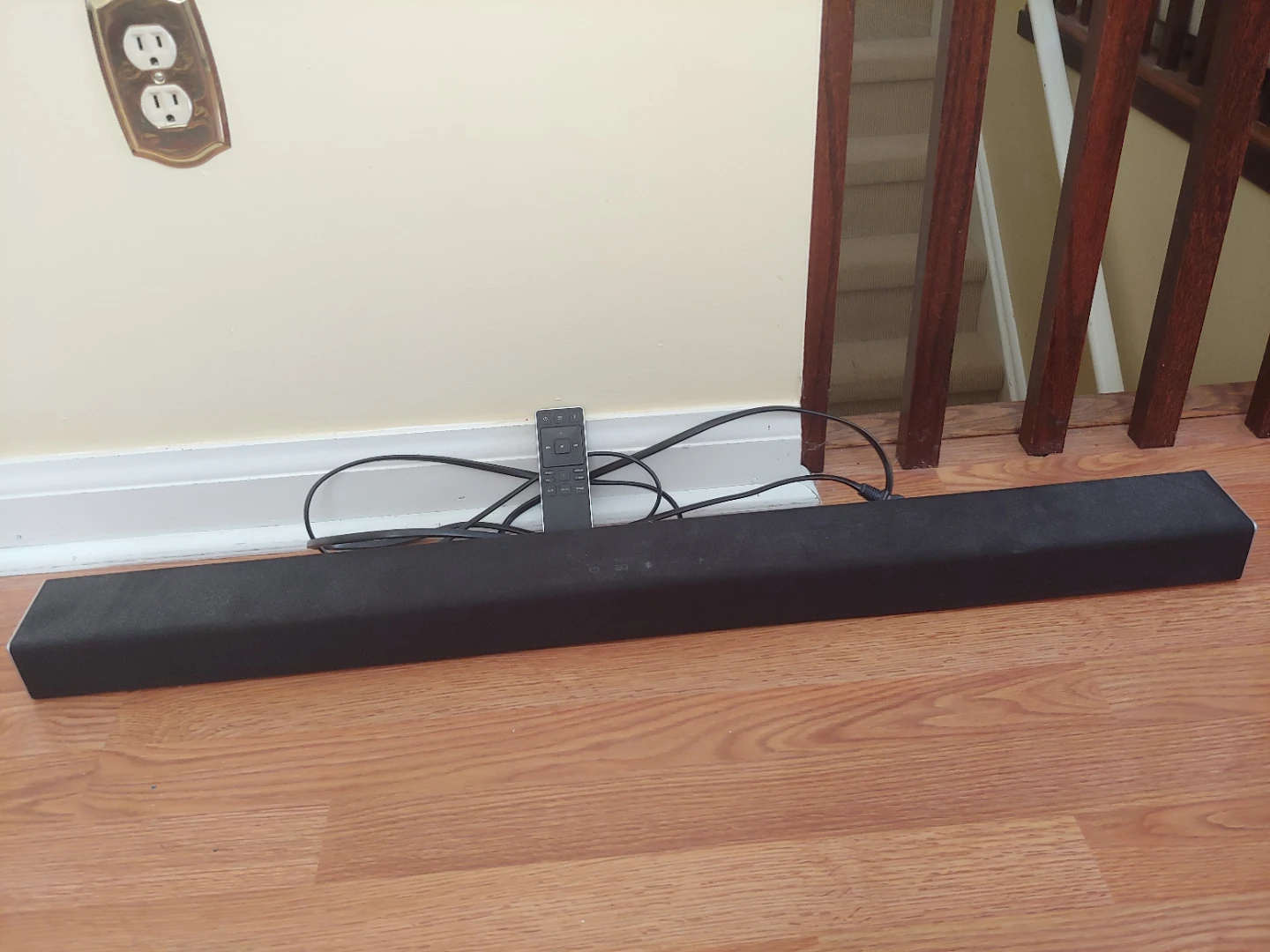 Sony/Vizio 2.1 Black Soundbar with Remote