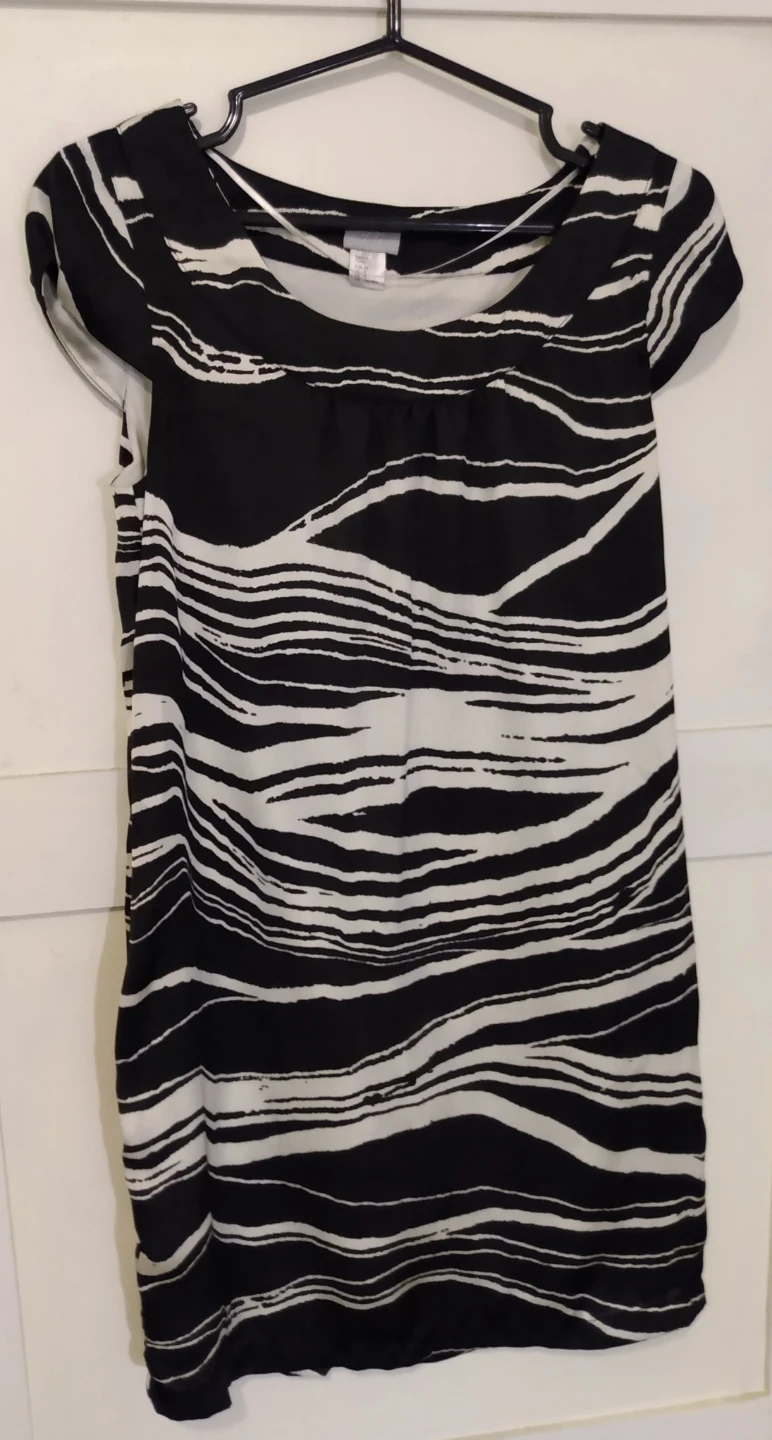 H&M Black and White Dress