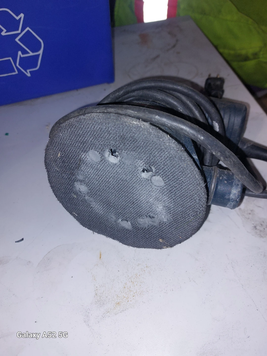 Bosch Random Orbit Sander - photo 5