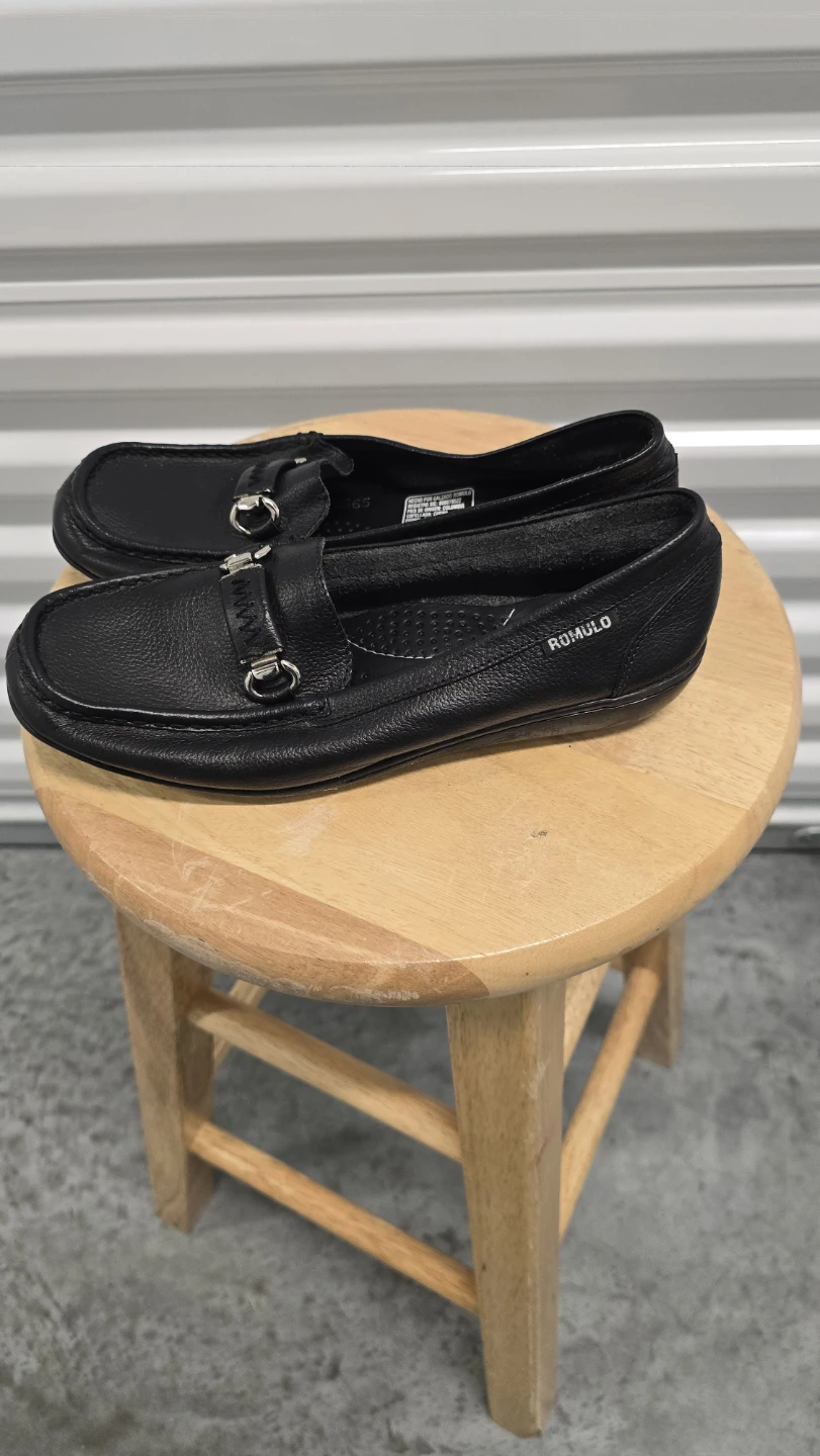 Romulo Black Leather Loafers - photo 5