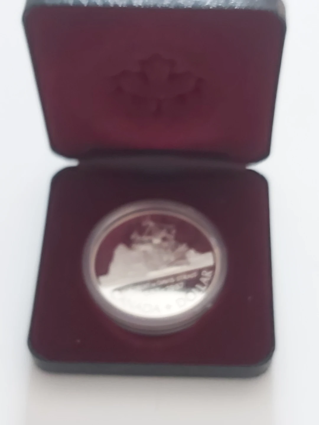 Canada Dollar Coin - Detroit de Davis Strait 1587-1987