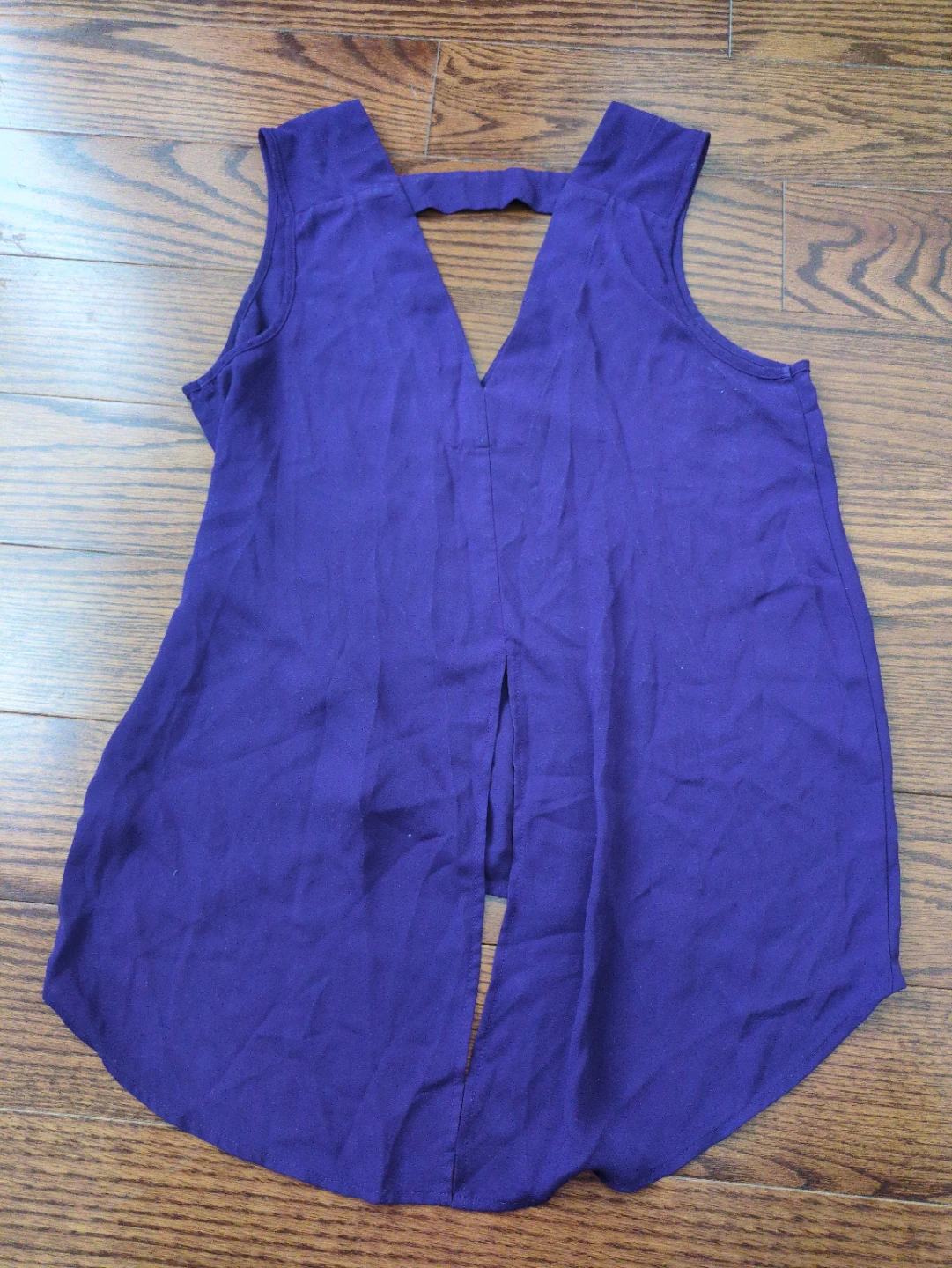 Express Purple V-Neck Sleeveless Top Size S - photo 3
