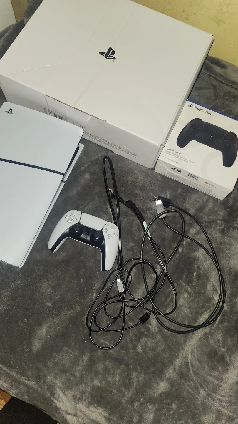 Ps5 no disc version black and white controller all cords - photo 4