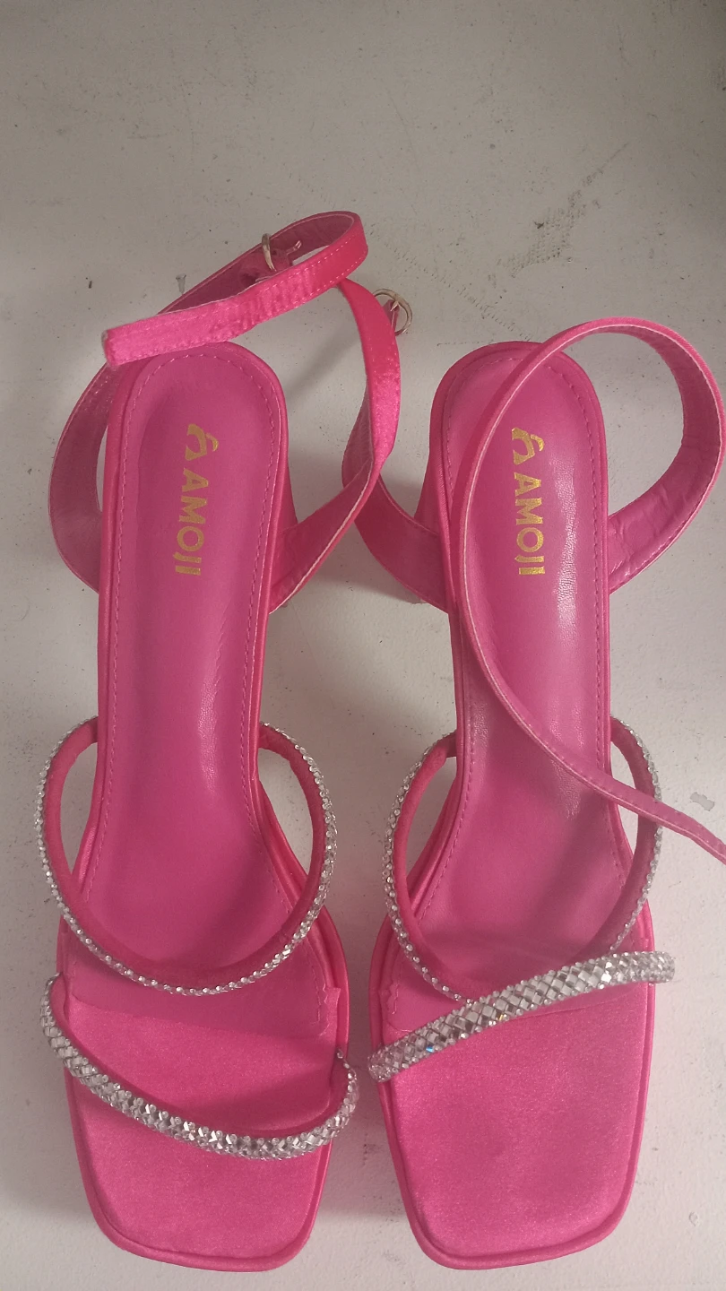 Hot Pink Heels