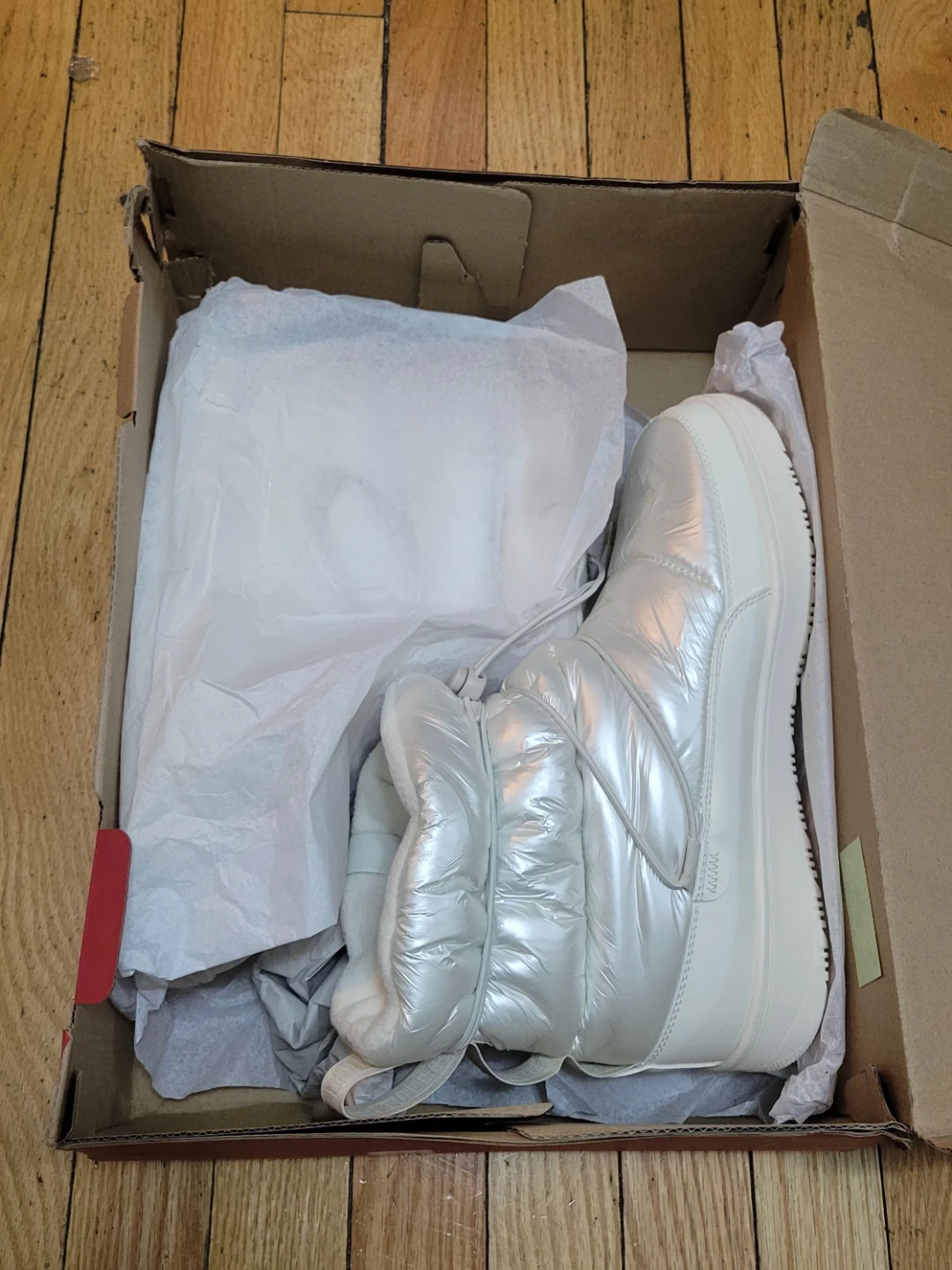 Puma Women's White Puffer Snow Boots size 10.5 - photo 5